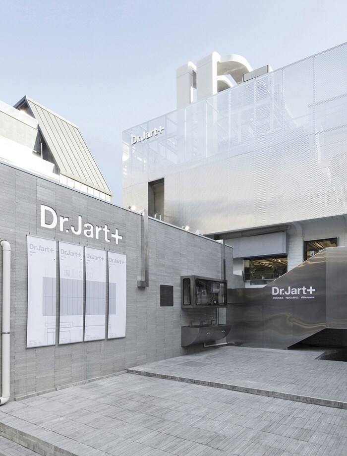 <p>A global brand, based in Korea.</p>